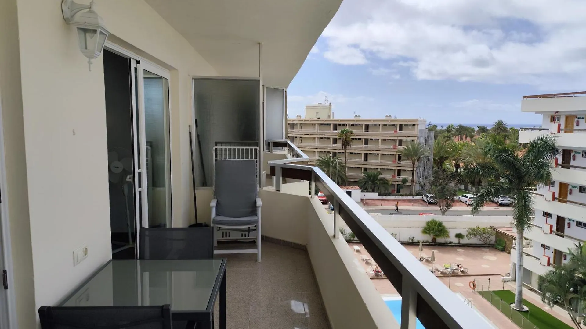 Ferienwohnung Playa Del Ingles D&M Near Yumbo San Bartolomé Apartment